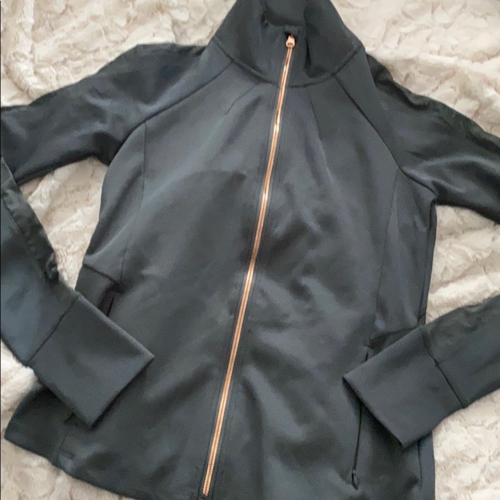 Apana sweatshirt NWT - Picture 5 of 9